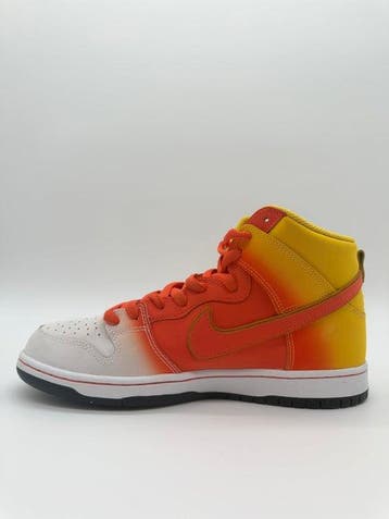 Nike - Nike SB Dunk High Sweet Tooth Candy Corn - Sneakers -, Kleding | Heren, Schoenen, Nieuw