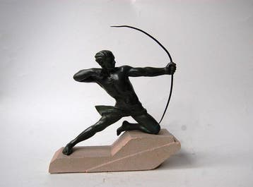 Max le Verrier - sculptuur, Boogschutter in actie - 25 cm -