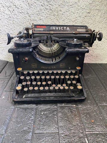 Invicta 60 - Typemachine - 1930-1940
