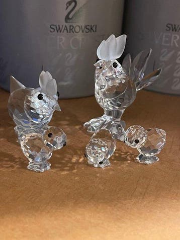 Swarovski - Beeldje - Kippenfamilie met Kuikens Haan en Kip