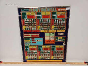 Originele frontplaat van bingo- en spelautomaat....