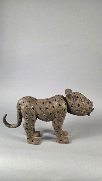 Léopard en bronze - Ife - Bénin-Nigeria, Antiek en Kunst, Kunst | Niet-Westerse kunst