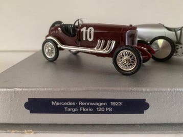 Mercedes Historie - Voiture miniature (11) - Verschiedene, Hobby & Loisirs créatifs