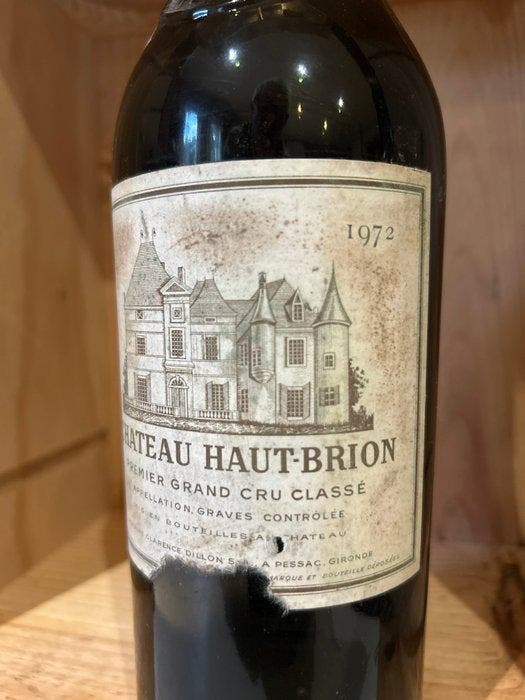 1972 Château Haut Brion - Graves 1er Grand Cru Classé - 1, Verzamelen, Wijnen