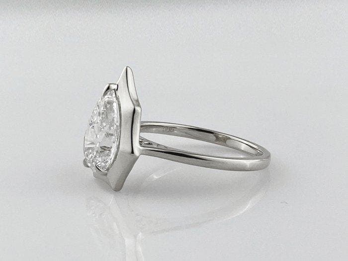 Zonder minimumprijs - Ring - 14 karaat Witgoud - 2.07ct. tw., Handtassen en Accessoires, Ringen