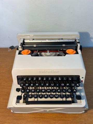 Ettore Sottsass, Perry King - Olivetti, Valentine S -, Antiquités & Art
