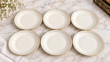Tirschenreuth Bavaria - 6 assiettes en porcelaine – frise de