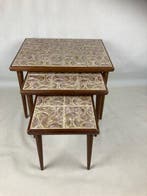 Set bijzettafels - Teak - Set van drie tegeltafels