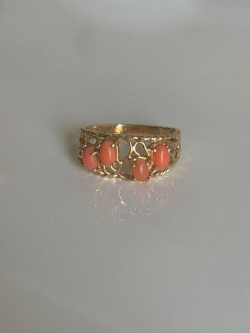 Bague de cocktail - 14 carats Or jaune - 1.44ct. tw. Corail
