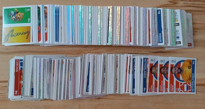 Topps Euro 2024 -Starterpack ohne die 21 SP Goldsticker, Collections, Autocollants
