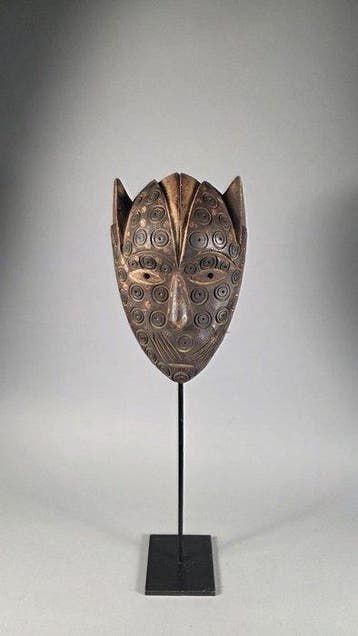 Houten masker - Lega - DR Congo (Zonder minimumprijs)