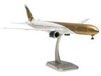 Schaal 1:200 Hogan Wings 0540 Boeing 777-300ER Gulf Air R..., Hobby en Vrije tijd, Ophalen of Verzenden, Nieuw