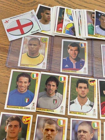 2002 Panini - 50 Sticker - Excellent (EX)