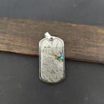 Météorite Aletai et Opale - Fer. IIE-an Pendentif en acier,