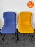 Set van Lensvelt vergaderstoel - geel en blauw gestoffeerd -, Vergader- of Presentatieruimte, Ophalen of Verzenden, Gebruikt, Stoel