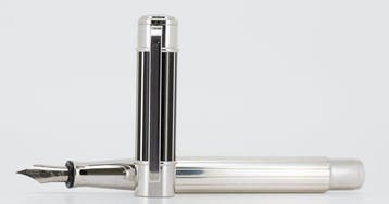 Diplomat - Aero Stripes Black - Zonder minimumprijs - Vulpen