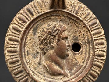 Terracotta Olielamp - 10.4 cm - Replica van een olielamp