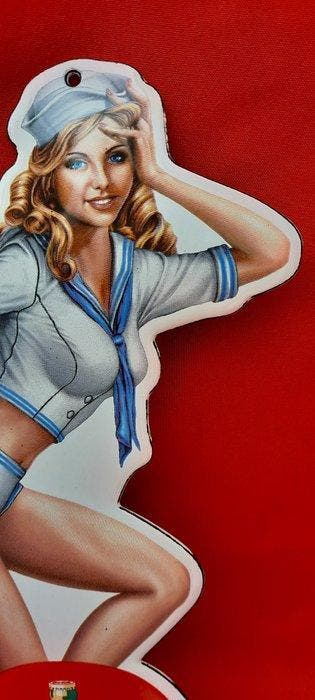 Aus einer großen Sammlung - Sexy pin-up-meisje van Coca-Cola