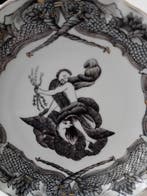 Schotel - A rare Chinese molded grisaille (encre de Chine)