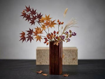 Vaas - Hout - Japan - Octagonale amberkleurige lak (Zonder