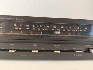 Technics - SA-110 Solid state stereo receiver