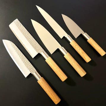Yaxell - Seki Tobei - Bestekset (5) - Santoku, Nakiri,, Antiquités & Art