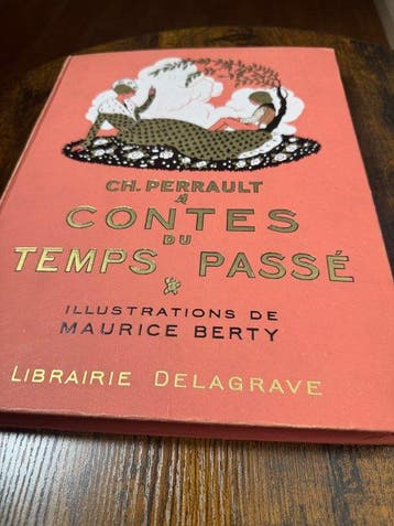 Charles Perrault et Madame dAulnoy / Illustrations de