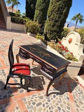 Bureau (2) - Hout - Chinoiserie schrijftafel