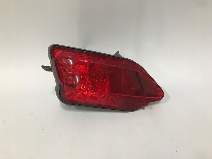 Toyota RAV4 2012-2015 linker achterlicht mistlamp, Auto-onderdelen, Verlichting, Gebruikt, Verzenden