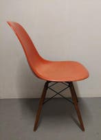 Herman Miller - Charles & Ray Eames - Chaise - DSW - Fibre