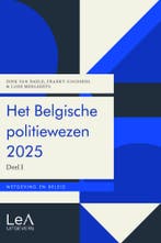 Het Belgische Politiewezen 2025 (2 dln.) 9789464662467, Boeken, Verzenden, Gelezen, Dirk Van Daele
