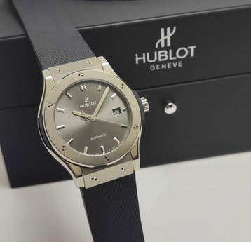 Hublot - Classic Fusion Titanium “Racing Grey” -, Nieuw