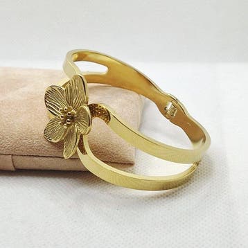 Zonder minimumprijs - Armband Zilver, goudafwerking. -