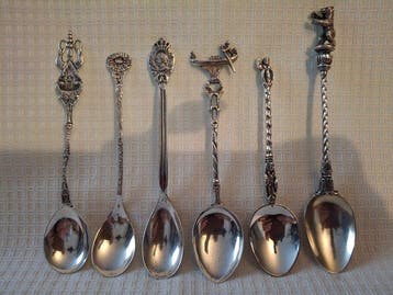 Lepel (6) - Zes diverse zilveren koffie-thee lepels, w.o., Antiek en Kunst