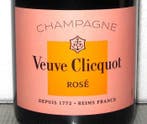 Veuve Clicquot, Rosé - Champagne Brut - 3 Flessen (0.75, Nieuw