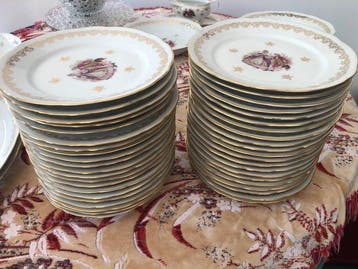Service de table pour 12 (63) - Porcelaine - SERVICE DE