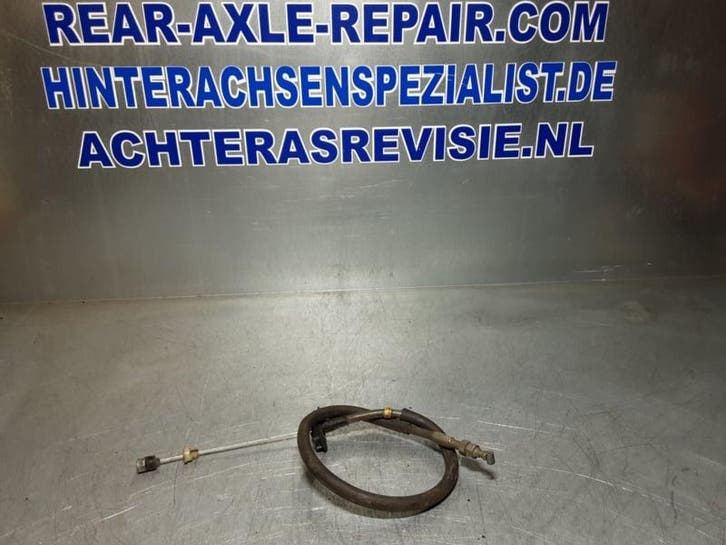 Gaskabel Opel Kadett B. (motorruimte, Motor), Auto-onderdelen, Motor en Toebehoren, Gebruikt, Opel, Verzenden