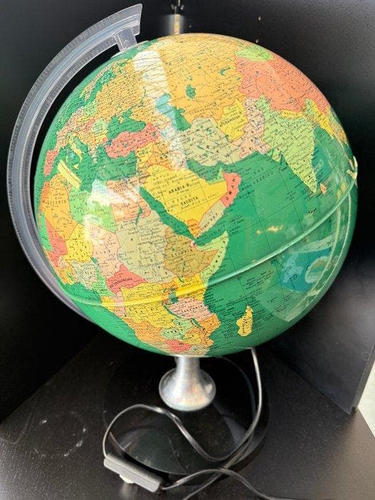 Globe - 1980-1990, Antiquités & Art, Curiosités & Brocante