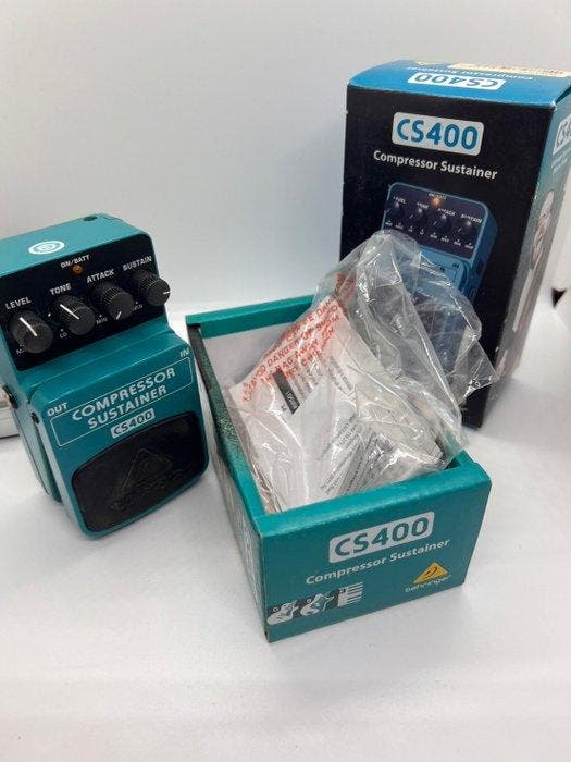 Behringer - CS400 Compressor Sustainer / DR600 Digital, Muziek en Instrumenten, Snaarinstrumenten | Gitaren | Akoestisch
