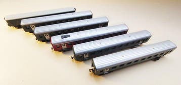 Arnold, Lima N - Arnold 0375 (x1), Lima 320308 (x2), Lima, Nieuw