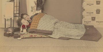Enami, Farsari, Suzuki, Yokohama School (XIX) - In bed, Antiek en Kunst