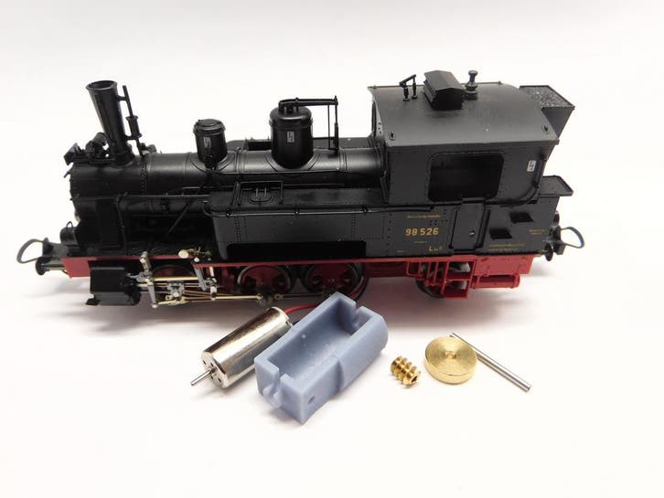 micromotor HTR011C Trix H0 BR 98 4-5, K.Bay.Sts.B. Gattung D, Hobby & Loisirs créatifs, Trains miniatures | HO, Envoi
