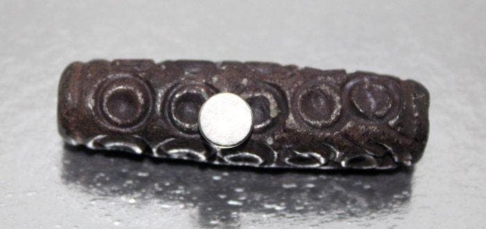 Antieke boeddhistische heilige Tibetaanse magnetische, Verzamelen, Mineralen en Fossielen