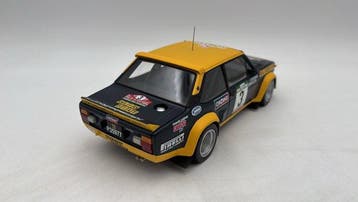 Kyosho 1:18 - Modelauto - Fiat 131 Abarth Olio Fiat Winner