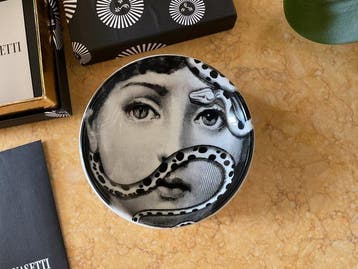 Fornasetti-Milano - Piero Fornasetti - Cendrier - Porcelaine