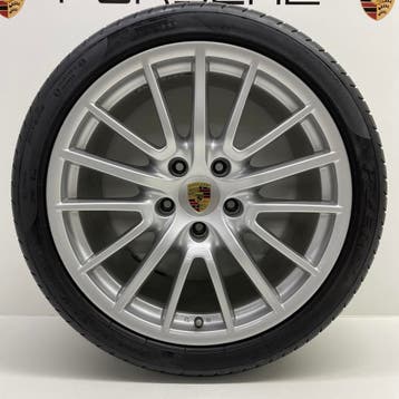 Porsche 997 2/4  19inch SportDesign zilver met banden 8MM, Ophalen, Banden en Velgen