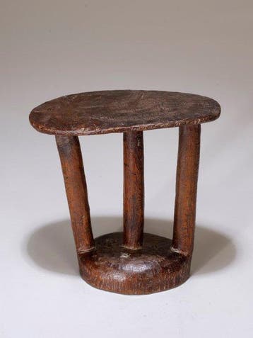 Houten hoofdsteun / kleine kruk – toegeschreven aan Pokot –, Antiek en Kunst