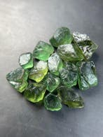 46 ct natuurlijke groene diopsiet – transparante ruwe