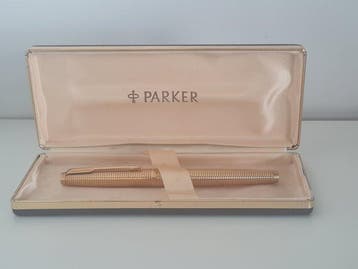 Parker - 75 Plaqué or diamant, plume en or 18 K (plume F) -, Nieuw