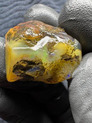 Opaal Ruw- 9.8 g